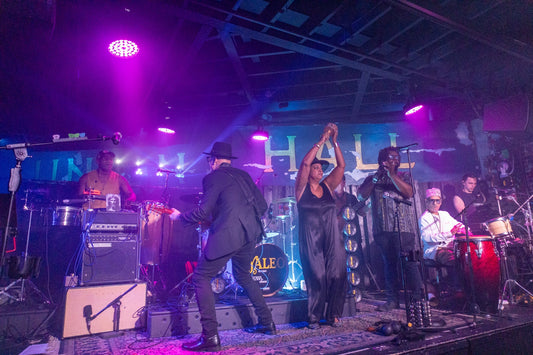 Yaleo – A Santana Tribute Band Captured Live at Union Station